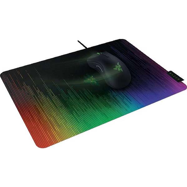 https://hakivn.com/wp-content/uploads/2018/09/BÀN-DI-CHUỘT-Razer-RZ02-01940100-R3M1-Sphex-v2-Mouse-Pad-2.jpg