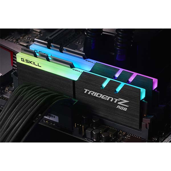 https://hakivn.com/wp-content/uploads/2018/09/RAM-DDR4-G.Skill-16GB-3000-F4-3000C16D-16GTZR-2x8GB-88.jpg