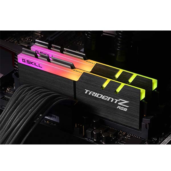 https://hakivn.com/wp-content/uploads/2018/09/RAM-DDR4-G.Skill-16GB-3000-F4-3000C16D-16GTZR-2x8GB-888888.jpg